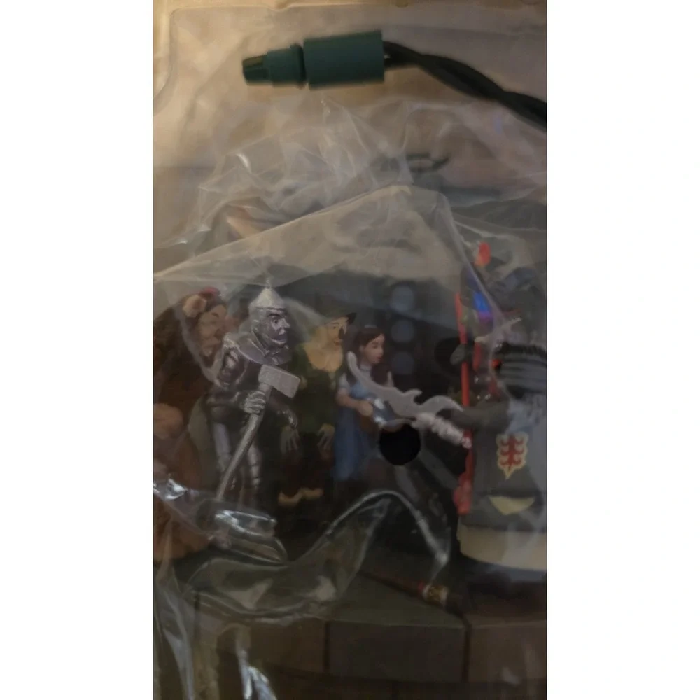 Hallmark Motion&Voice&Light The Wizard of Oz I'm Melting! Melting! 2004 NIB